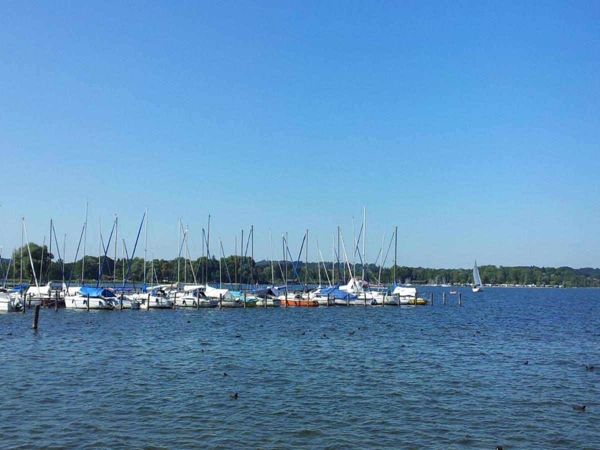 Zwischen Chiemsee Und Bergen Dg 베르나우암히엠지 외부 사진